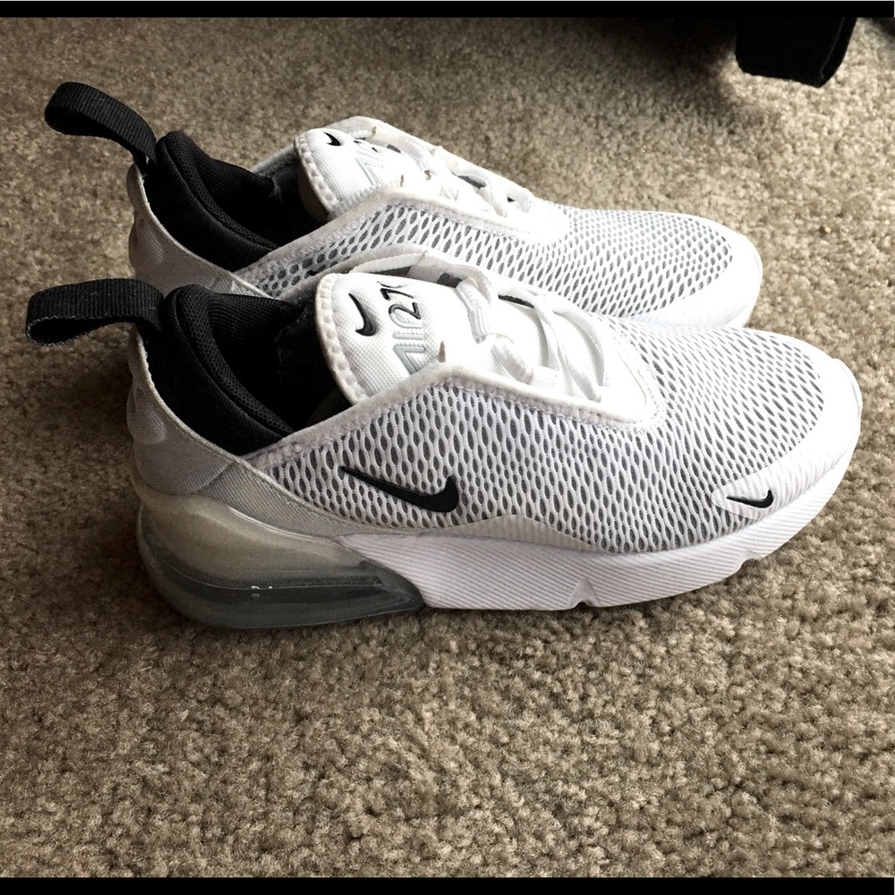 Nike Air Max 270